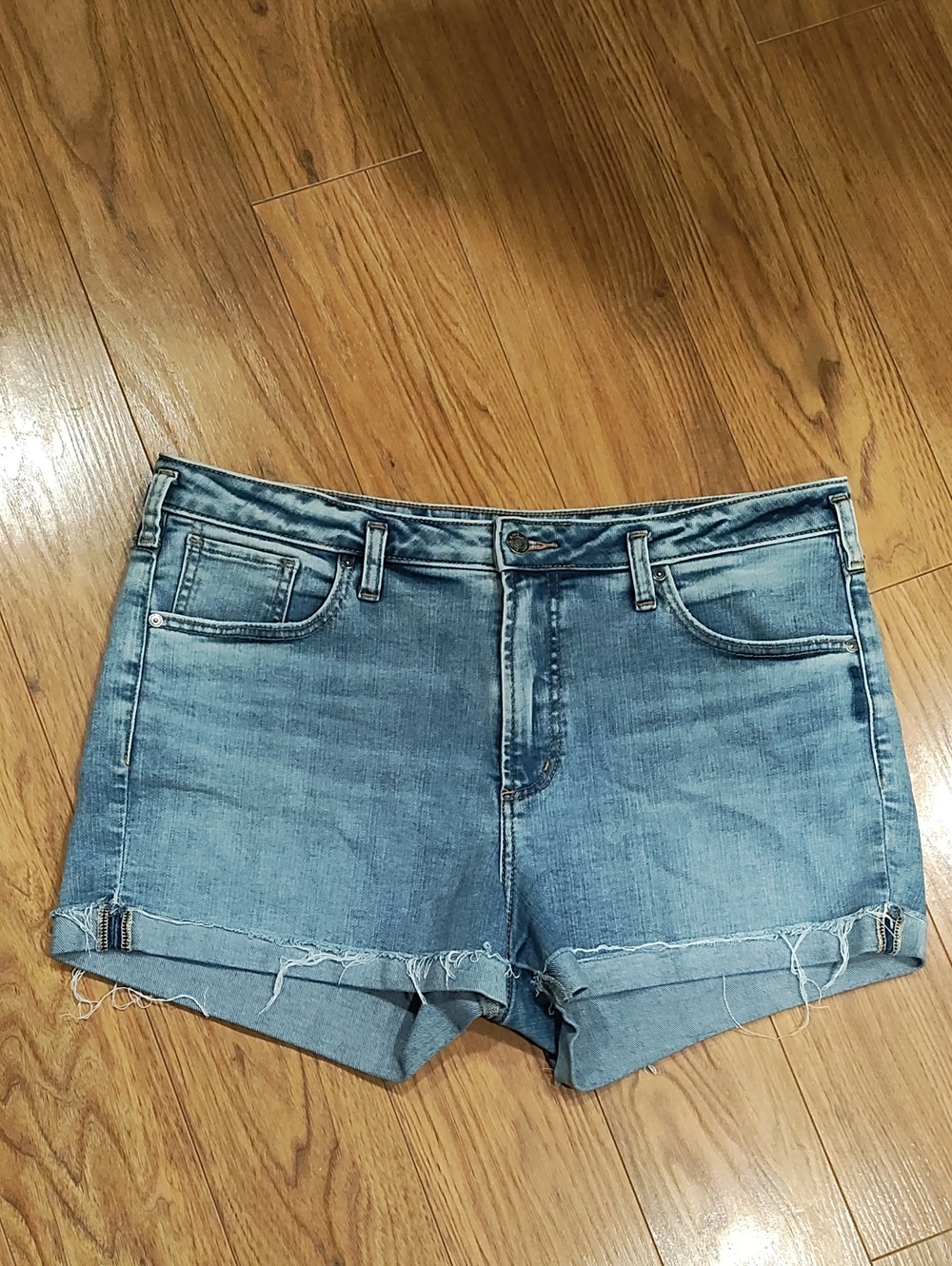 Silver Jeans Light Blue Rolled Hem Denim Shorts